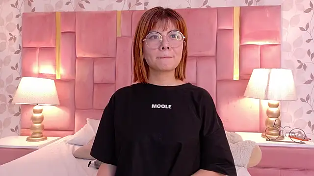 Chat XXX en directo de NahiaMendoza