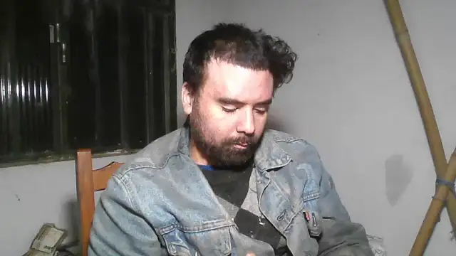 Smoker_lounge Webcam Show
