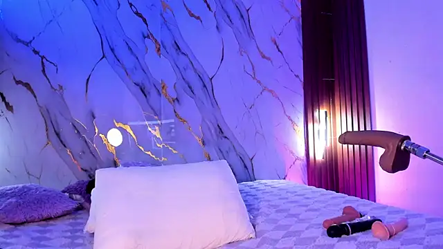 Emmiicute's Live XXX Chat