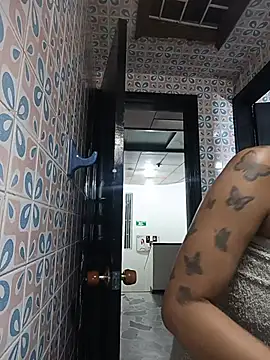 Chat XXX en directo de Dominik_girl