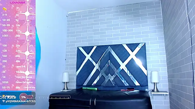 Raven_Doll19 即時 XXX 聊天