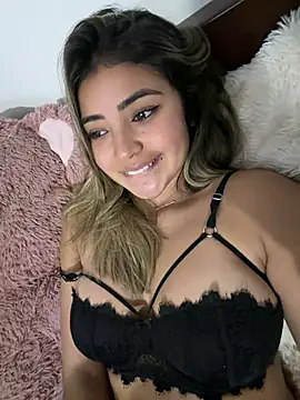 agataangel2-0's Live XXX Chat