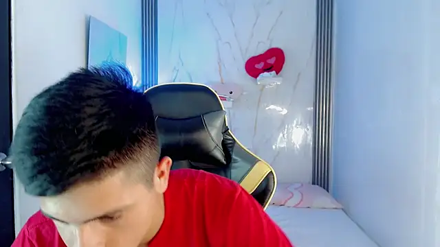 Chat +18 de Ascii_one ao vivo