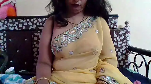 NautyBabe's Live XXX Chat
