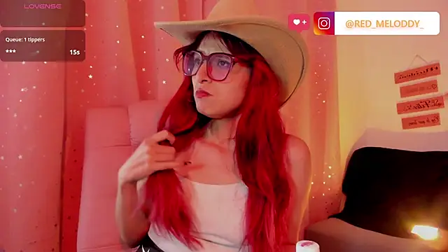 RedMeloddy's Live XXX Chat