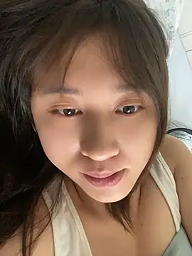 Liliya-77 网络视讯表演