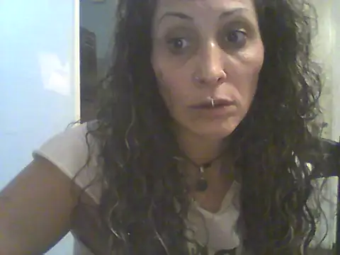 Bebita-zmp Adlı Modelin Canlı XXX Sohbeti