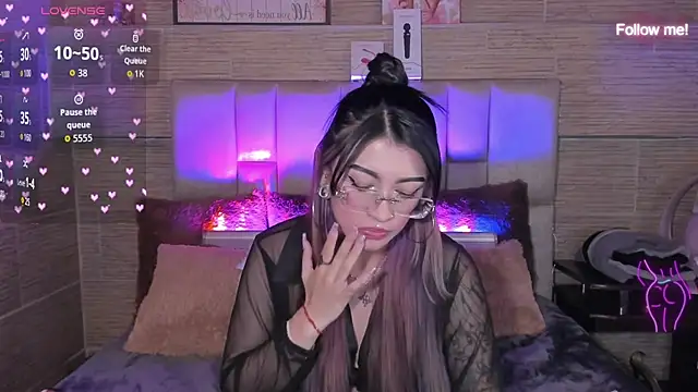 mia_devine_ Chat XXX in diretta