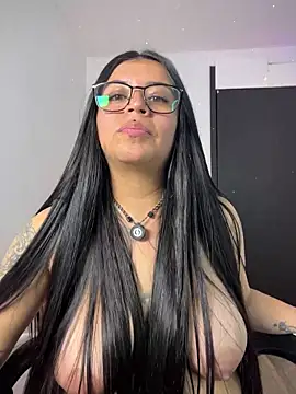 Czat XXX na żywo – Devilsweet17