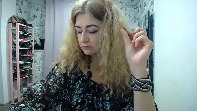Helen1974 Live XXX-Chat