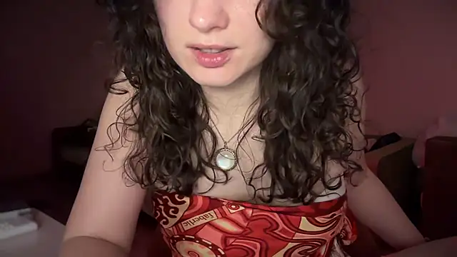 Irvenaa Live XXX-Chat