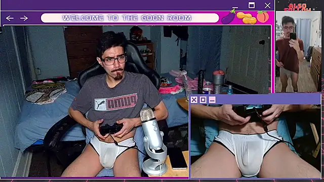 HarddMikee live XXX chat
