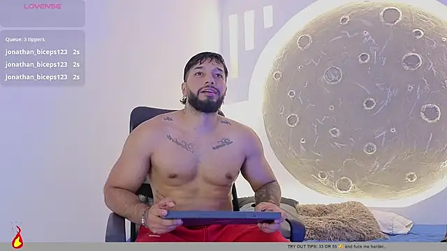 Chatroom XXX en direct de Enzo_001