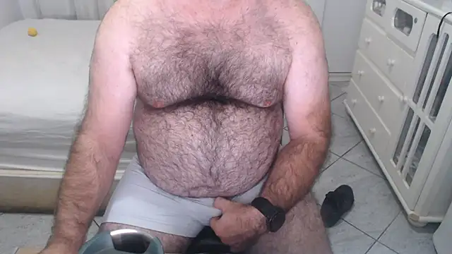 MysterBearMG's Live XXX Chat