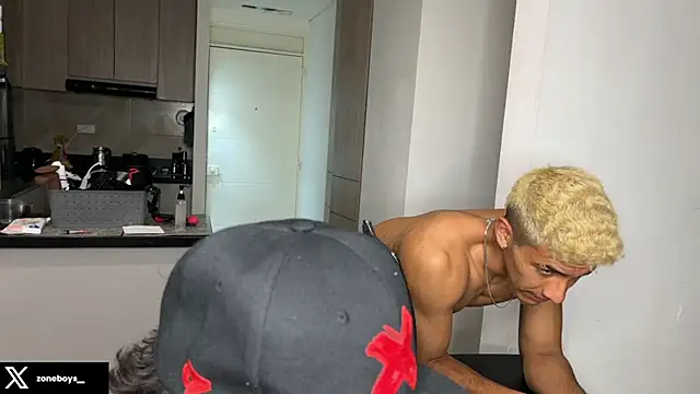 Chat XXX ao vivo de zoneboys