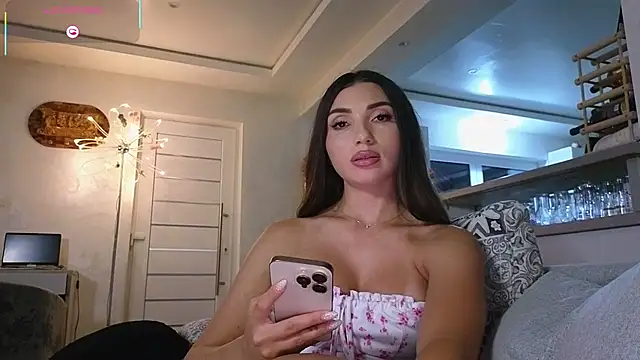 SweetReya_Love Chat XXX live