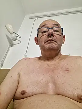 Marlon92700 Chat XXX live