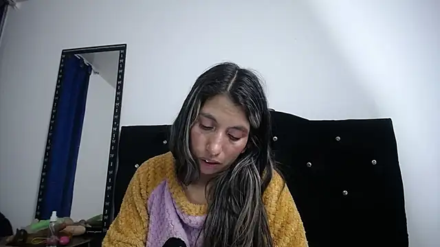 sweet_skylove_'s Live XXX Chat