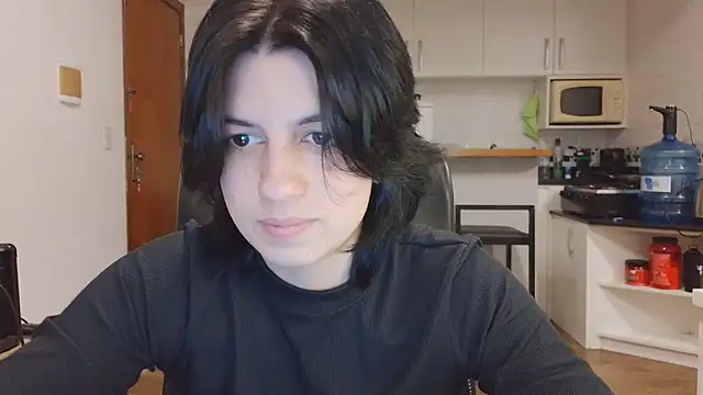 Chat +18 de kyslrana ao vivo