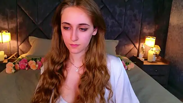 Tara_Keats live XXX chat