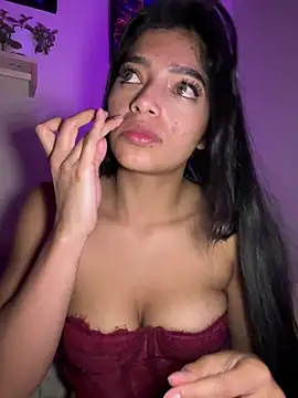 AgathaGeorgiou Chat XXX in diretta