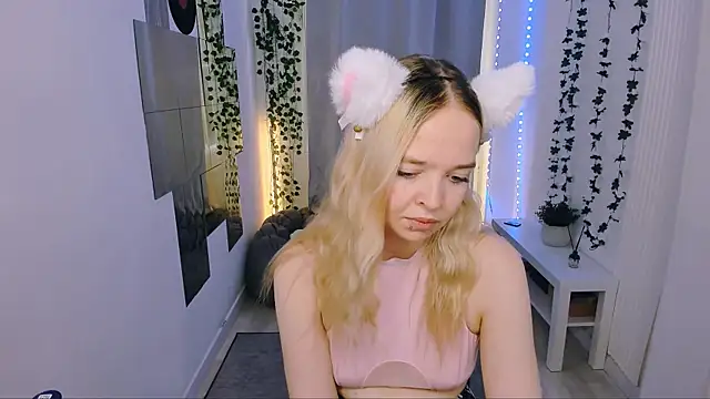 BellaMontgomeryn Live XXX chat