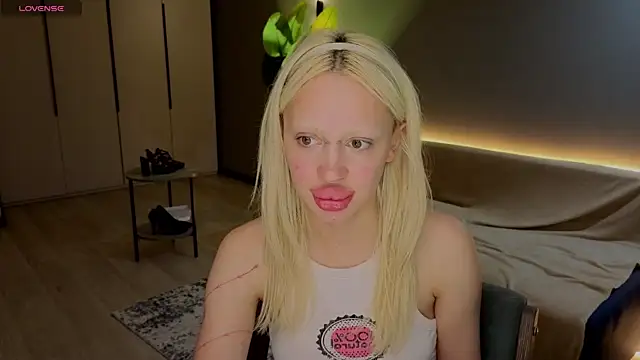 Luna_Beverly Live XXX Chat
