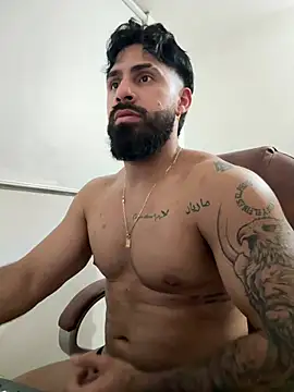 Ryan_Black3 Adlı Modelin Canlı XXX Sohbeti