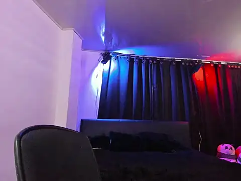 nataliasweet98's Live Chat Room