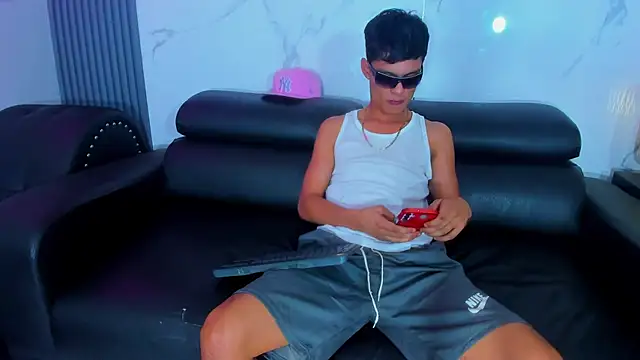 Chat +18 de Dhante_23cm ao vivo