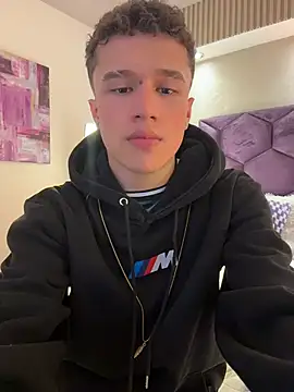 Chatroom XXX en direct de Dominik_Souza