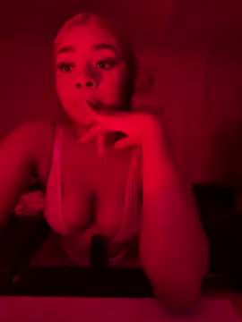 Kloe_rousse01 라이브 XXX 채팅