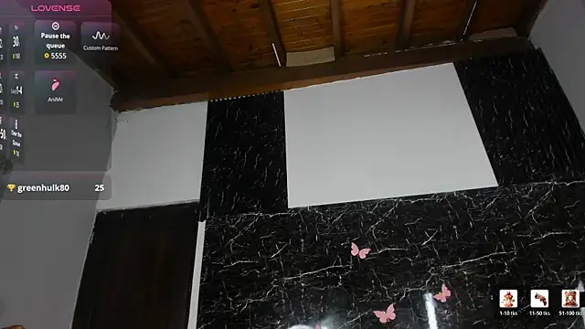 Adrian_Wolf Live XXX-chat