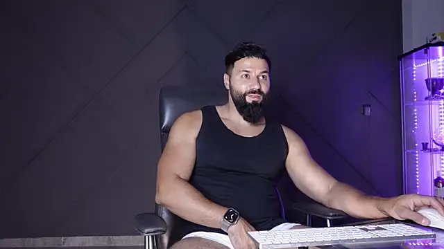 غرفة دردشة mattmasterss المباشرة