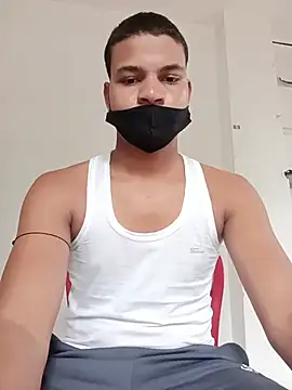 Rashi__75 Adlı Modelin Canlı XXX Sohbeti