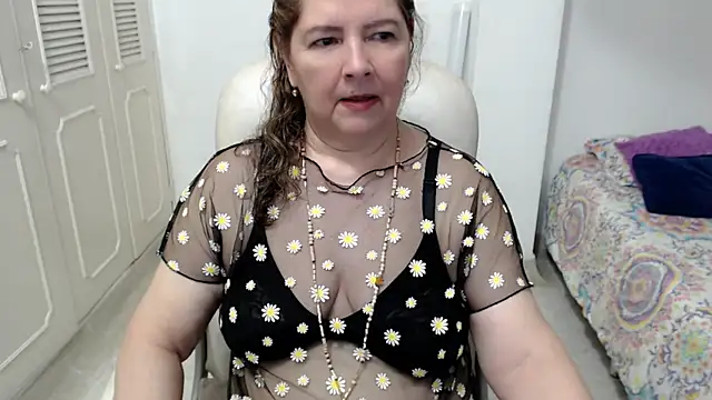 leonela_69 – Live XXX-chat