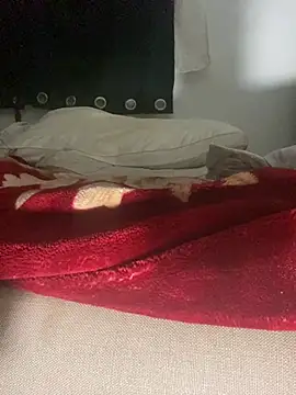 GusanoDelicioso Adlı Modelin Canlı XXX Sohbeti