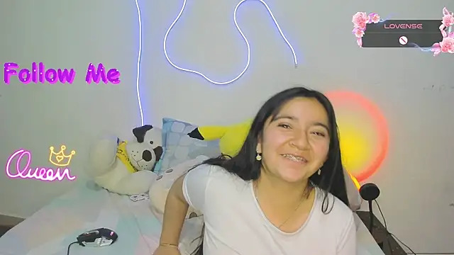 litle_mily_'s Live XXX Chat