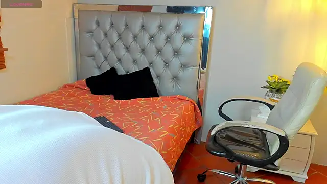 Marcoviolet Live XXX Chat