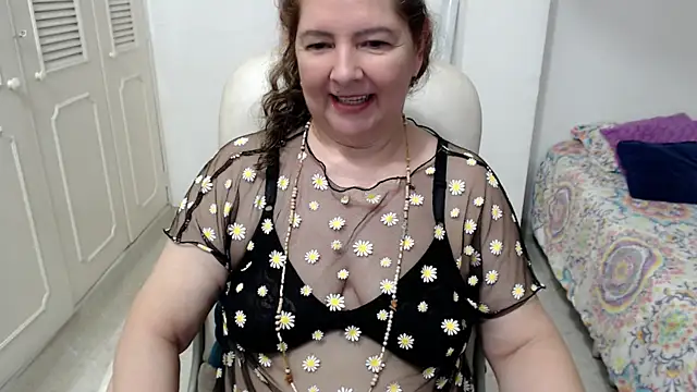leonela_69 Adlı Modelin Canlı XXX Sohbeti