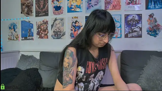 Chat XXX en directo de snowblack_