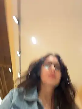 BeautifulMesss XXX чат на живо