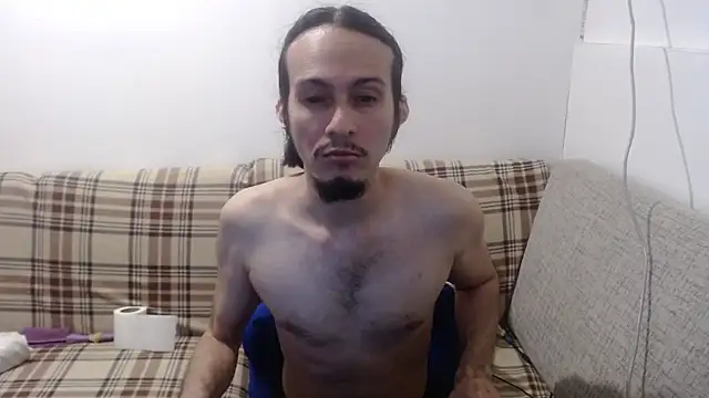 cholitohermoso – Live XXX-chat