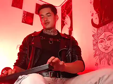 XXX chat uživo modela AlecBanne_