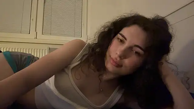 runawyin live XXX chat