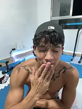 Noah__Dick Chat XXX live