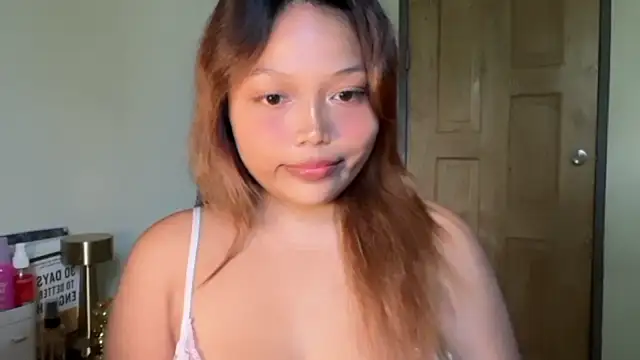 oh_myjoy Adlı Modelin Canlı XXX Sohbeti