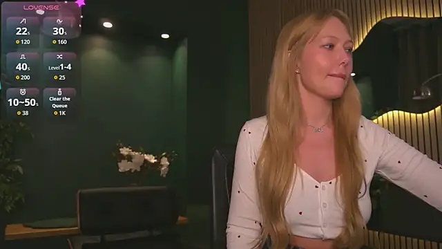 _Milla_Luna Chat XXX live