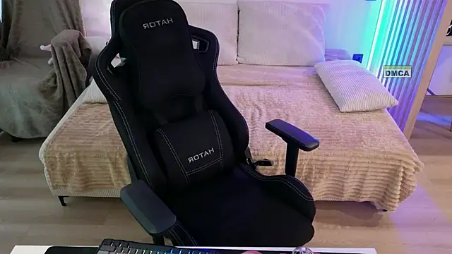 XXX chat uživo modela Larstar01