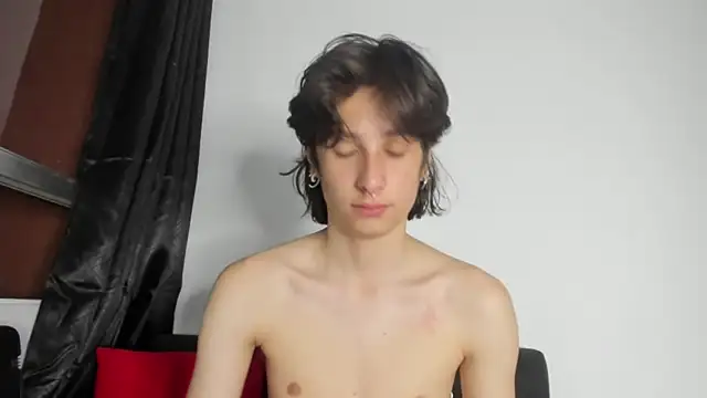 Onion_knight Adlı Modelin Canlı XXX Sohbeti